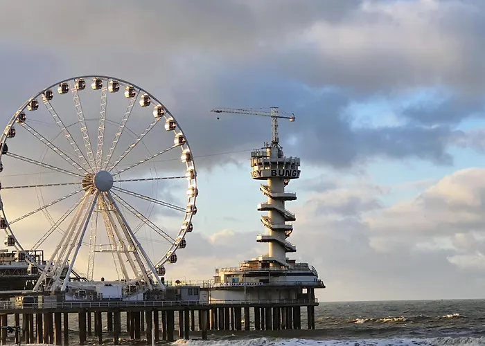 Bluebeach Scheveningen 招待所