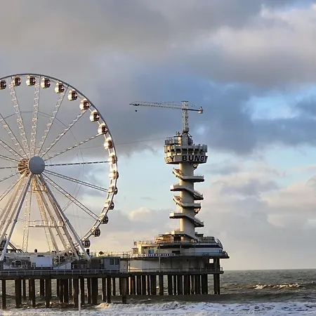 Bluebeach Scheveningen بيت ضيافة