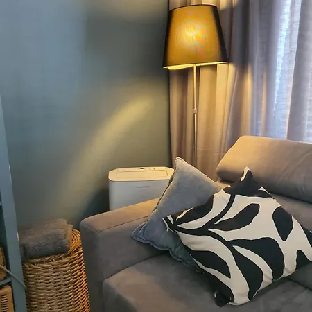 بيت ضيافة Bluebeach Scheveningen