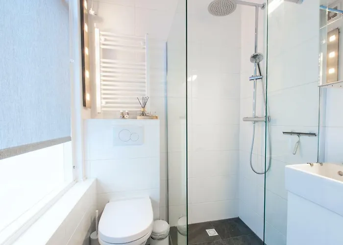 Bluebeach Scheveningen Guest house