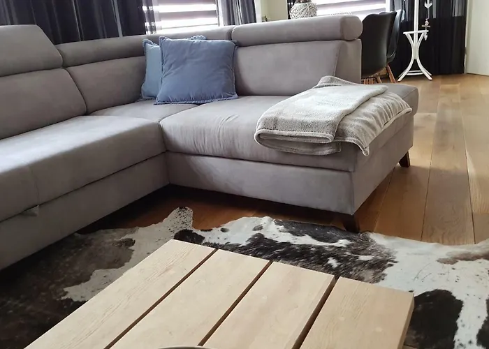 Bluebeach Scheveningen Guest house 3*